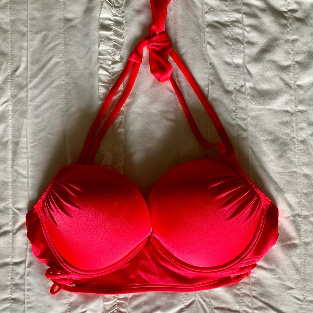 Victoria’s Secret Bombshell Swimsuit Top